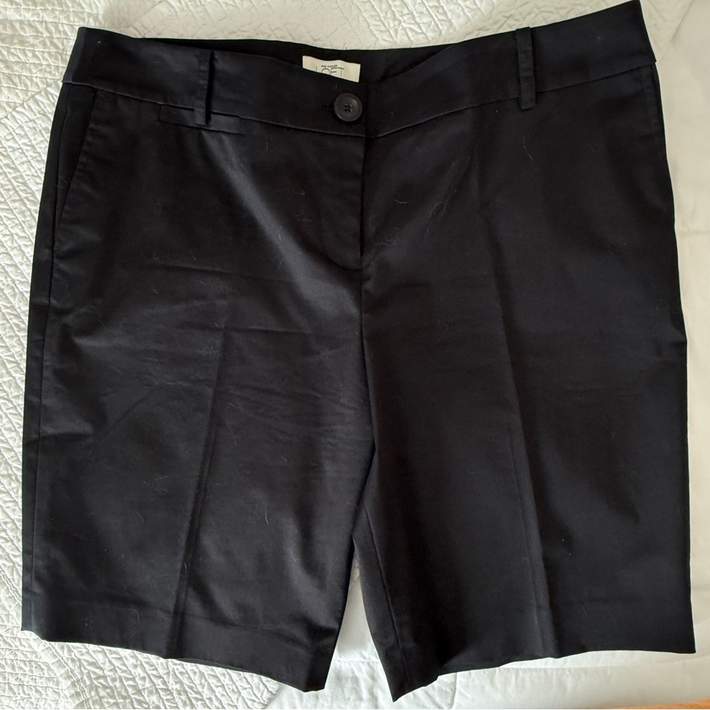 Ann Taylor Loft Women's Chino Shorts- 2 Pairs - Tan and Black - Size 12 - Picture 6 of 10